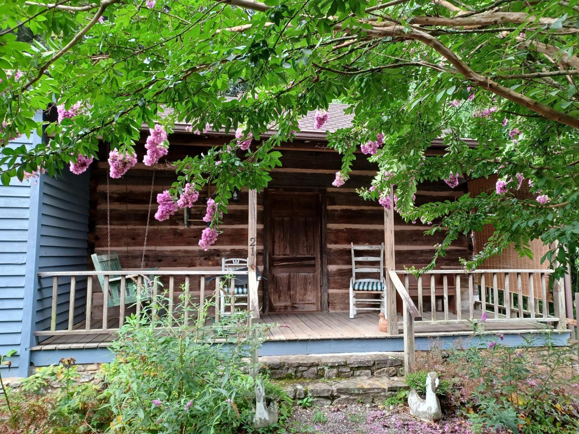 Restored1850S Log Cabin, With Gazebo And Gardens! 1 Mile To Downtown Weaverville Bagian luar foto
