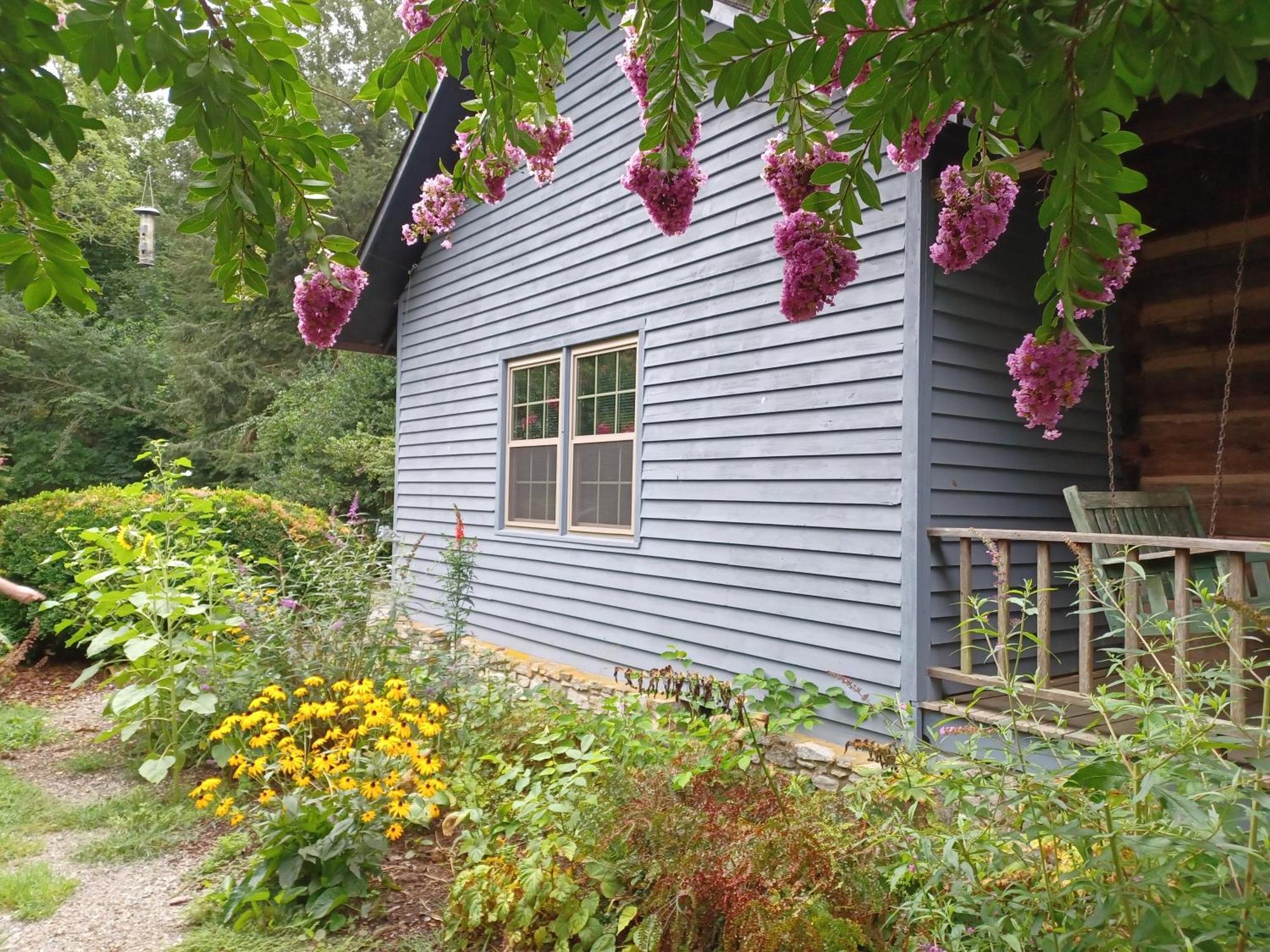 Restored1850S Log Cabin, With Gazebo And Gardens! 1 Mile To Downtown Weaverville Bagian luar foto